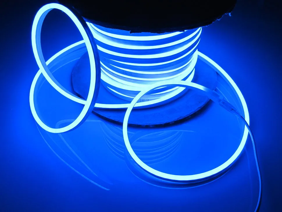Гибкий неон LED Neon 8х16 голубой